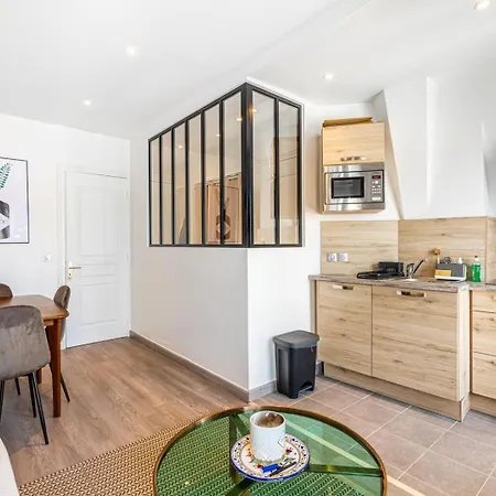 Guestready - Green Wall Near Parc Monceau *